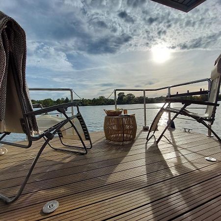 Lemuria Houseboat - Plywajacy Domek Na Wodzie Вроцлав Экстерьер фото